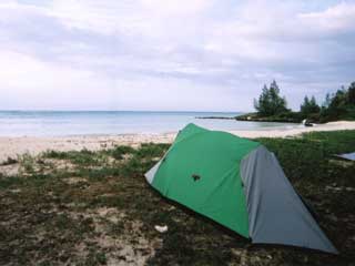 (Kanaha Beach camping)